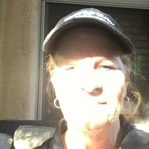 Meet your Posher, Lynne